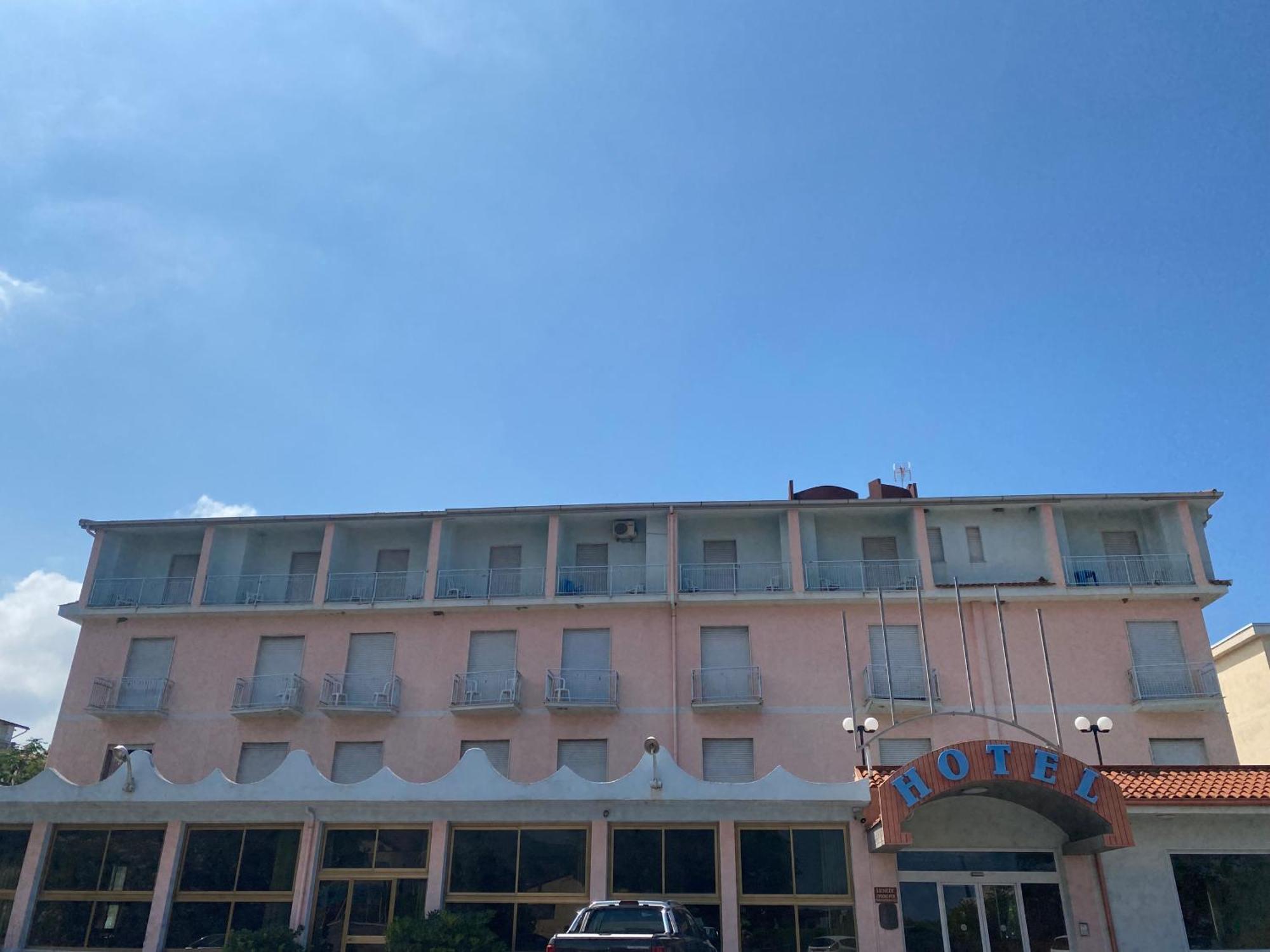 Bed and Breakfast Al Torrione Campora San Giovanni Zewnętrze zdjęcie
